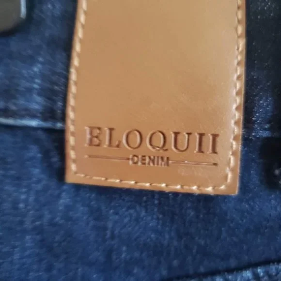 ELOQUII Woman's Size 22 Boot Cut Dark Wash Whiskering High Rise - Picture 4 of 8